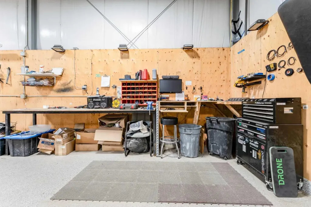 235105 Wrangler Drive SE Rural Rocky View County AB T2P 2G6