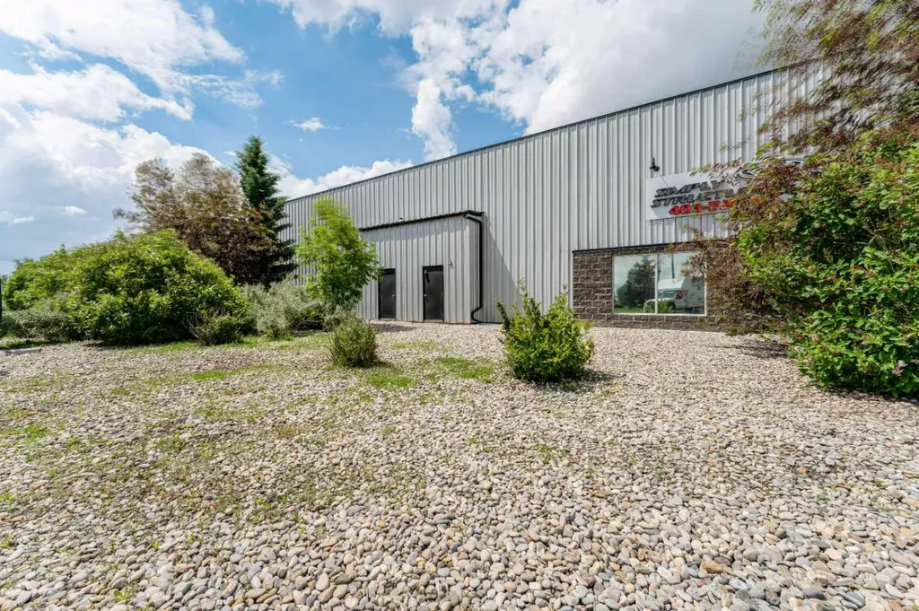 235105 Wrangler Drive SE Rural Rocky View County AB T2P 2G6