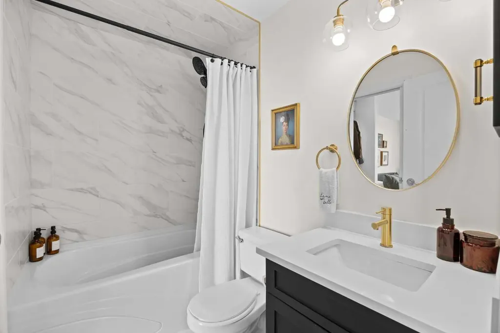 2121 98 Avenue SW Calgary AB T2V 4S6