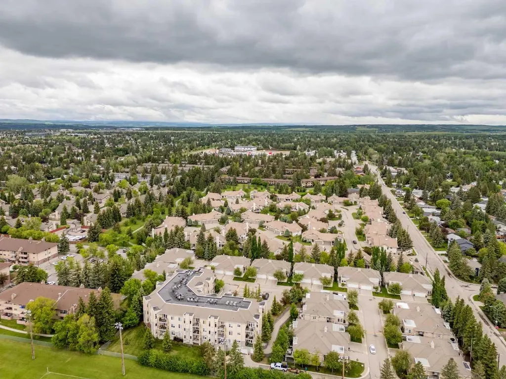 2121 98 Avenue SW Calgary AB T2V 4S6