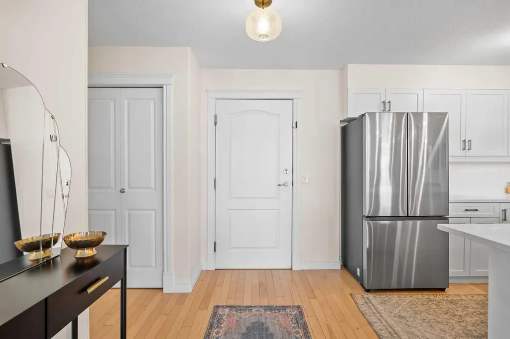 2121 98 Avenue SW Calgary AB T2V 4S6