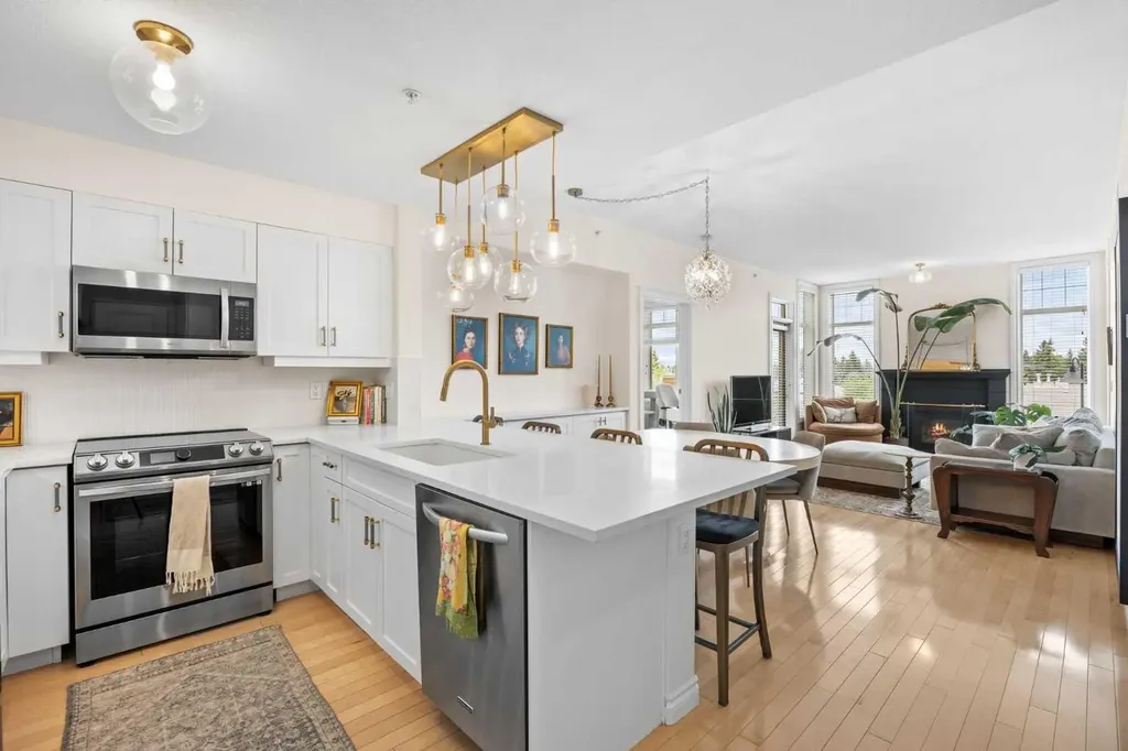 2121 98 Avenue SW Calgary AB T2V 4S6