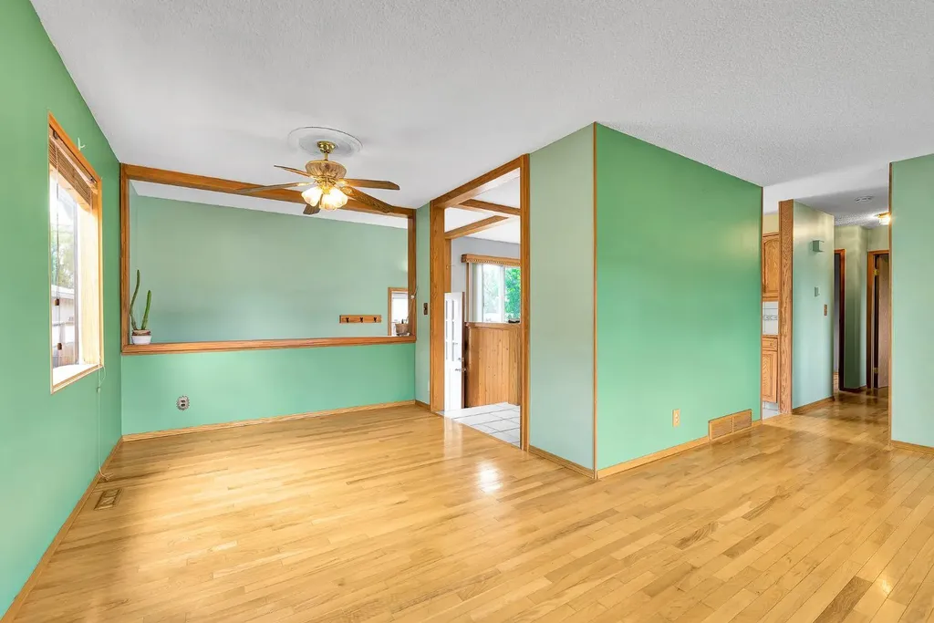 4127 Maryvale Road NE Calgary AB T2A 2T7