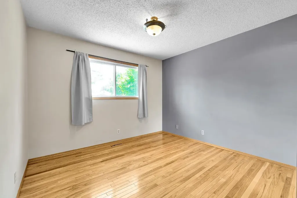 4127 Maryvale Road NE Calgary AB T2A 2T7