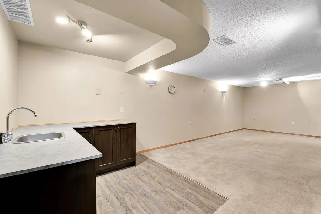 4127 Maryvale Road NE Calgary AB T2A 2T7