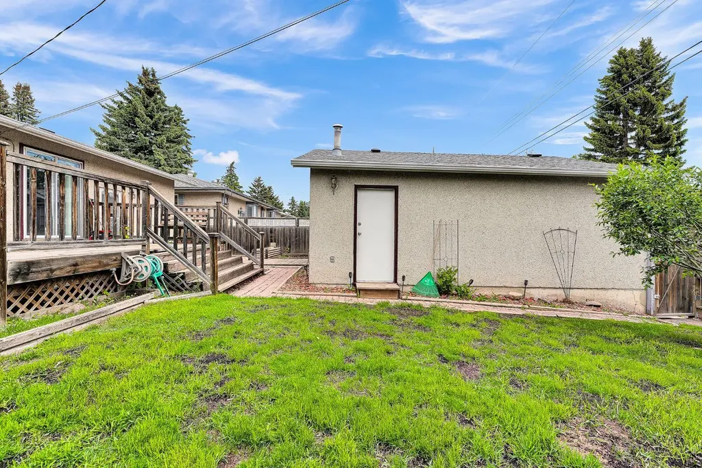 4127 Maryvale Road NE Calgary AB T2A 2T7