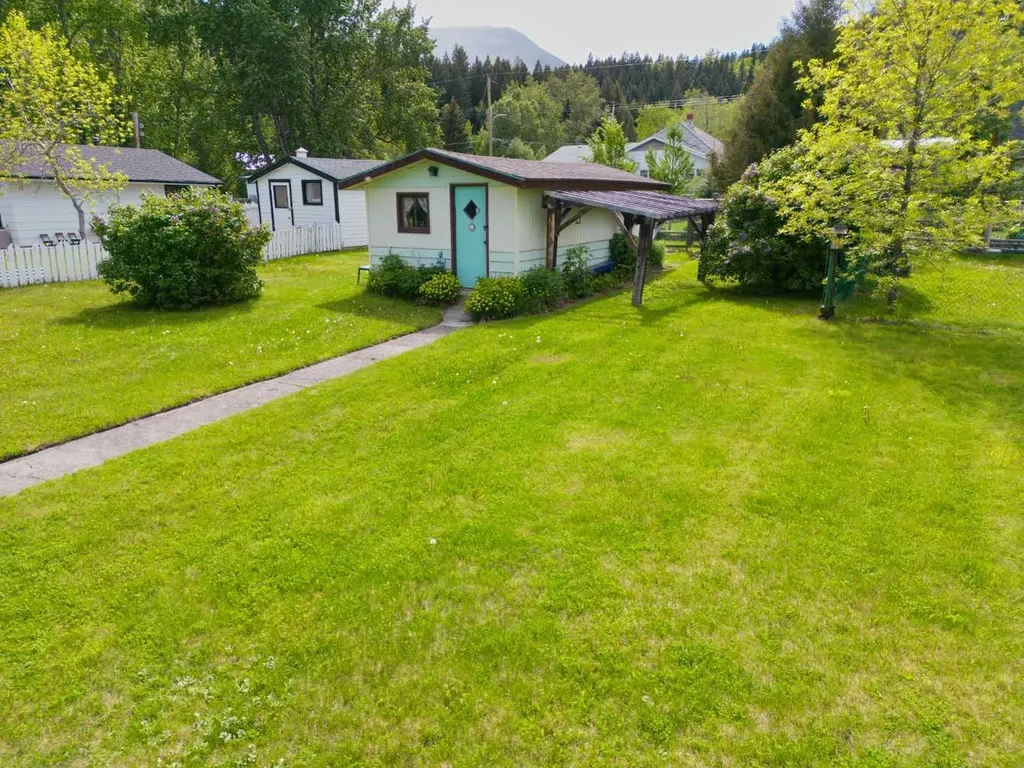 22830 6 Avenue Hillcrest AB T0K1C0