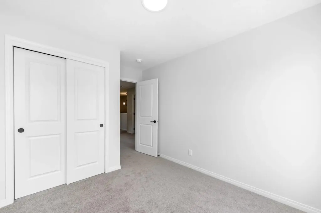 115 Huxland Road NE Calgary AB T2A5Z9