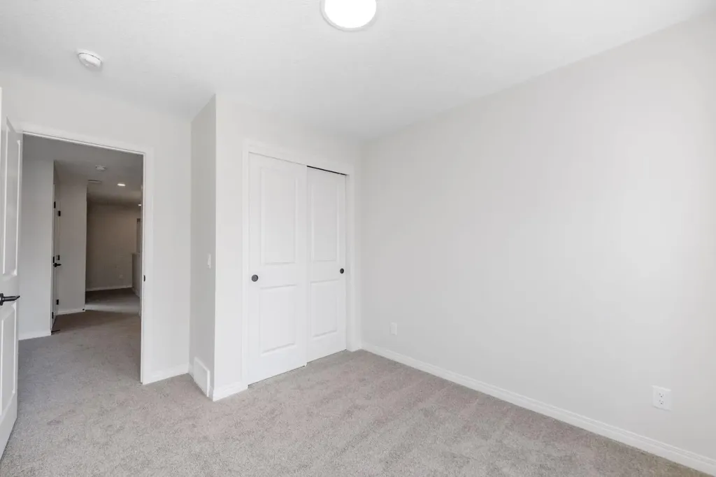 115 Huxland Road NE Calgary AB T2A5Z9