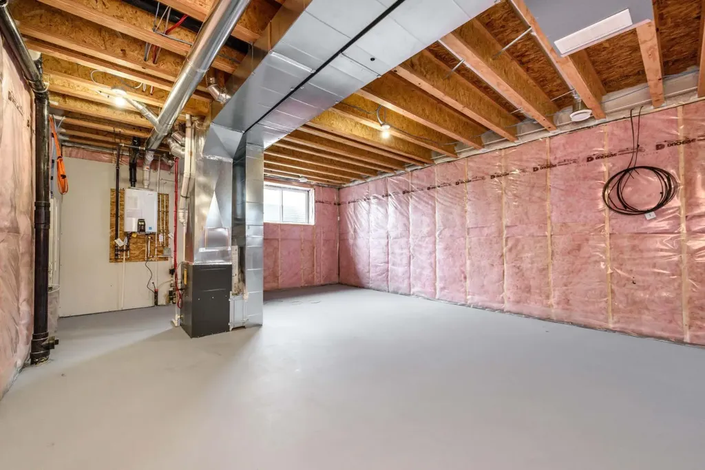 115 Huxland Road NE Calgary AB T2A5Z9