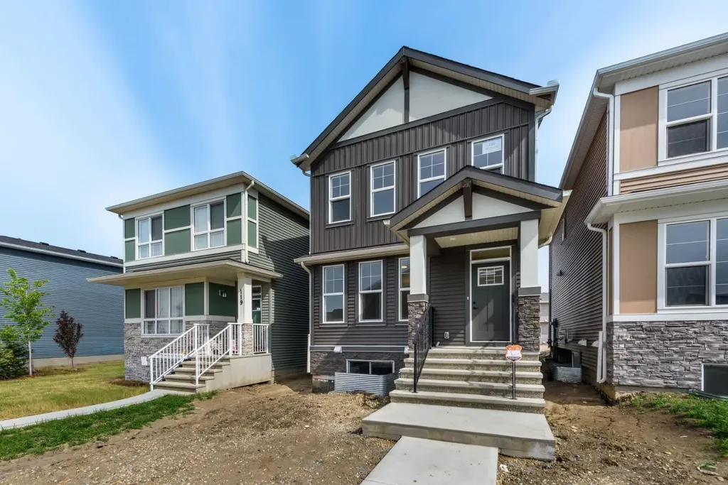 115 Huxland Road NE Calgary AB T2A5Z9