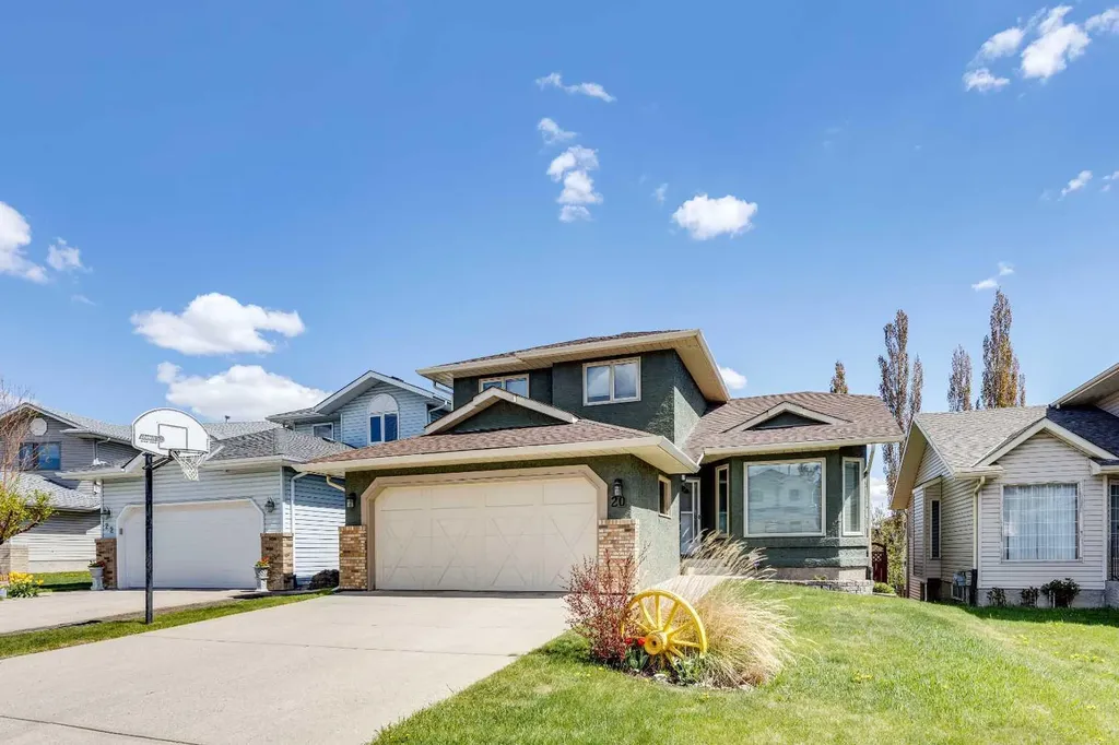 20 Macewan Ridge View NW Calgary AB T3K 3W2