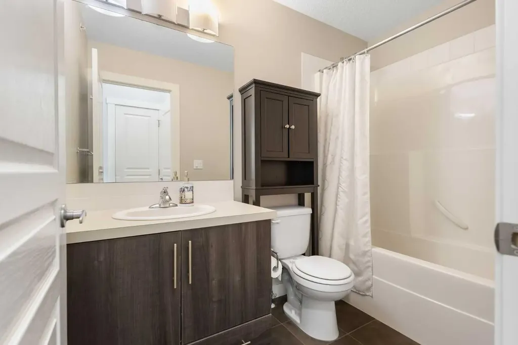 2300 Evanston Square NW Calgary AB T3P0G7