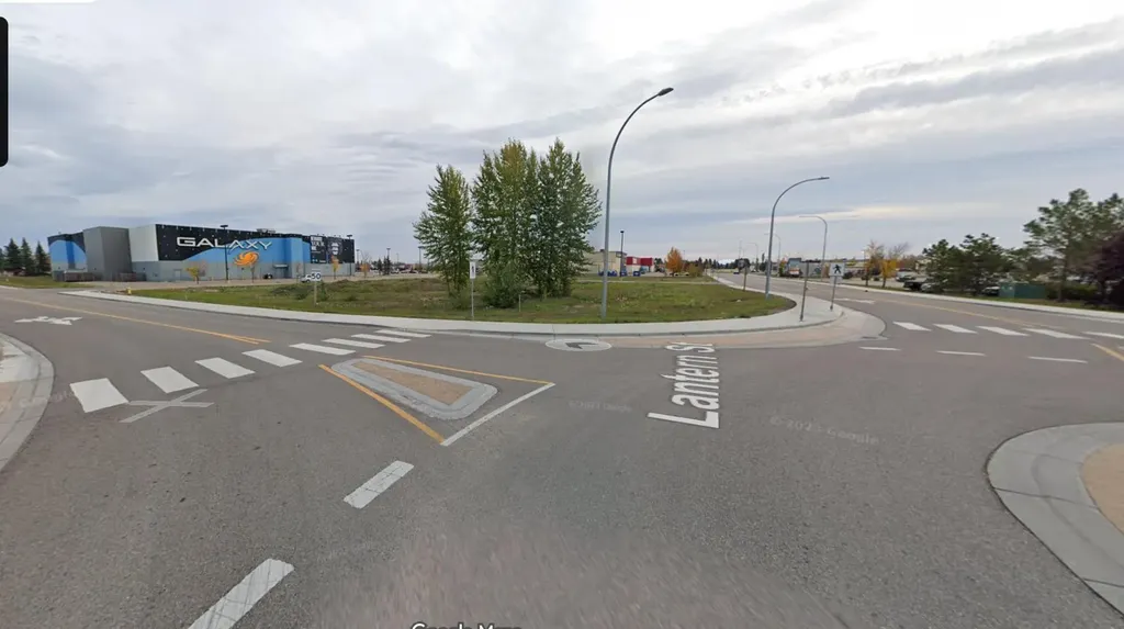408 Lantern Street Rural Red Deer County AB T4E0A5