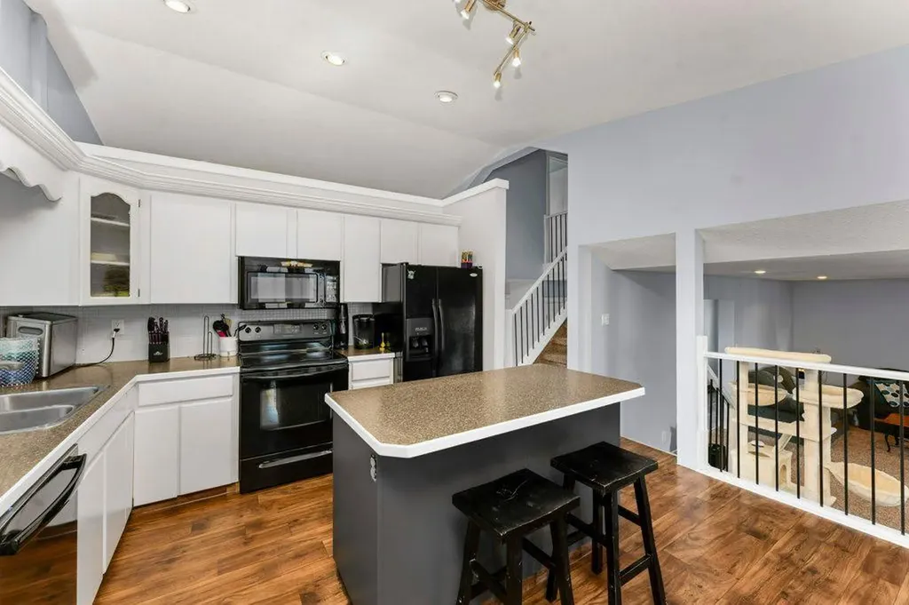 5521 46 Street Rimbey AB T0C 2J0