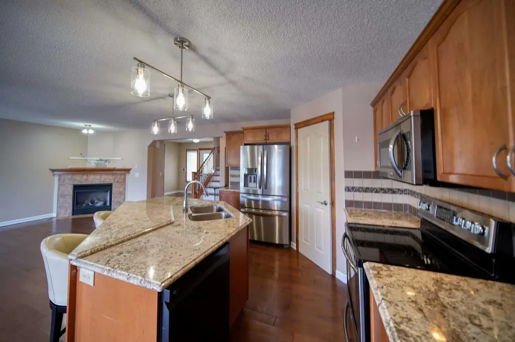 329 Springmere Way Chestermere AB t1x 1n9