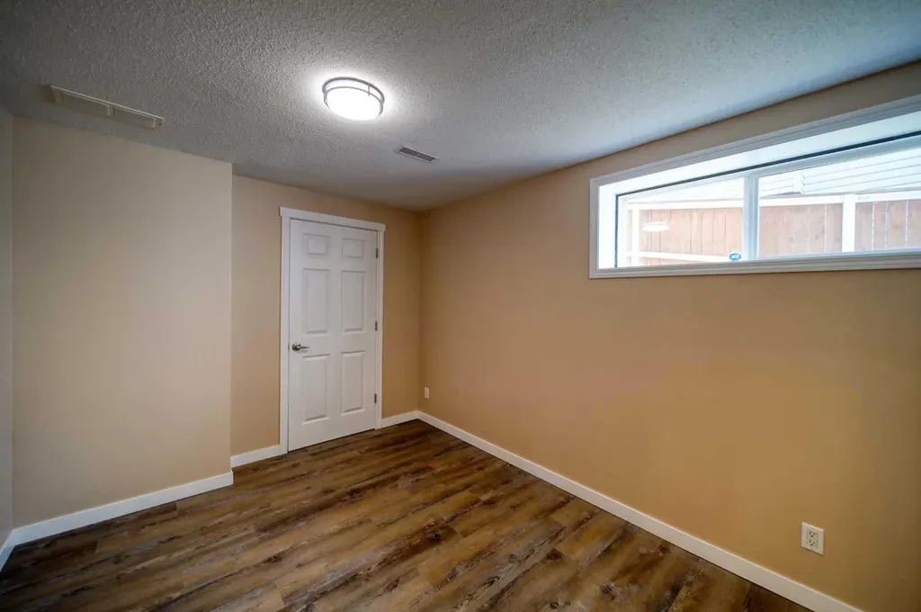 329 Springmere Way Chestermere AB t1x 1n9