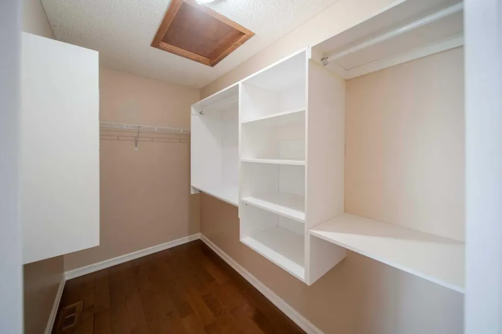 329 Springmere Way Chestermere AB t1x 1n9