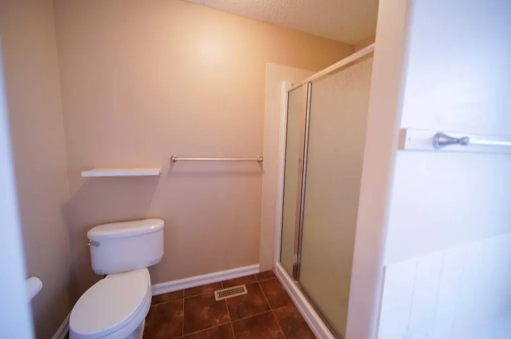 329 Springmere Way Chestermere AB t1x 1n9