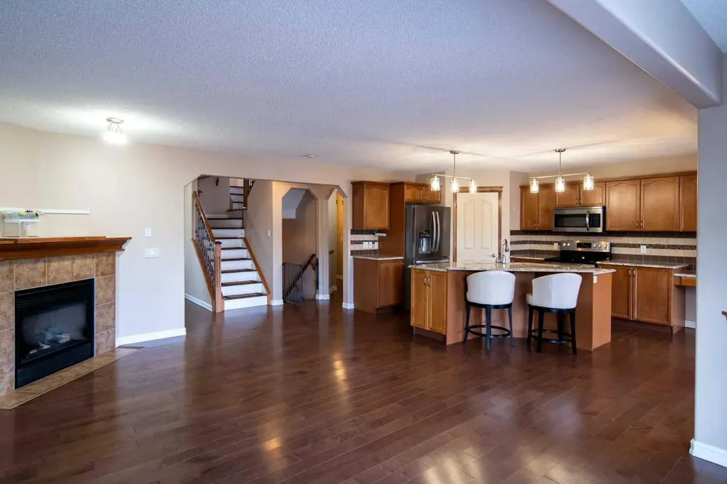 329 Springmere Way Chestermere AB t1x 1n9