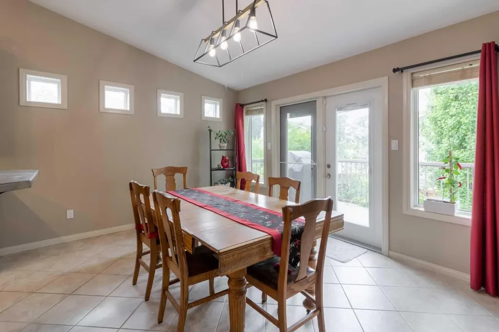 44 Fairmont Park Landing S Lethbridge AB T1K 7L1