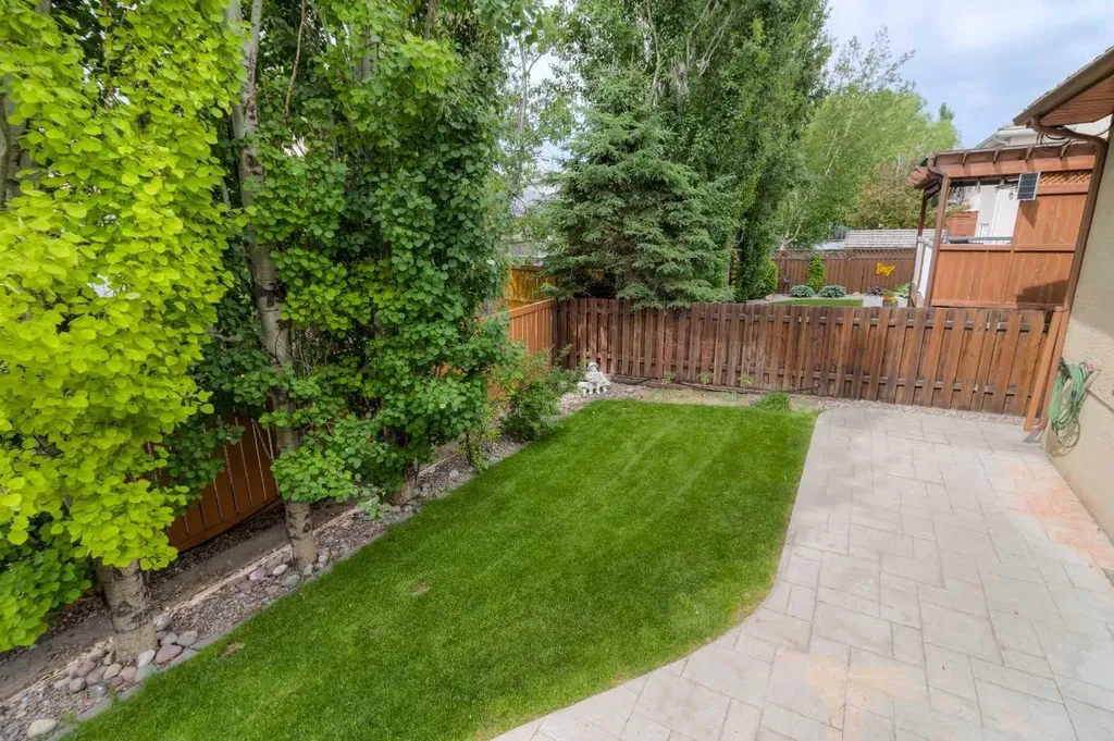 44 Fairmont Park Landing S Lethbridge AB T1K 7L1