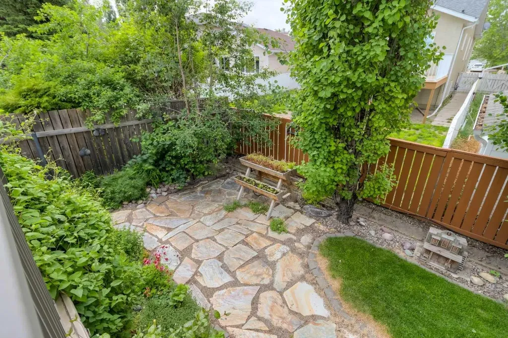 44 Fairmont Park Landing S Lethbridge AB T1K 7L1