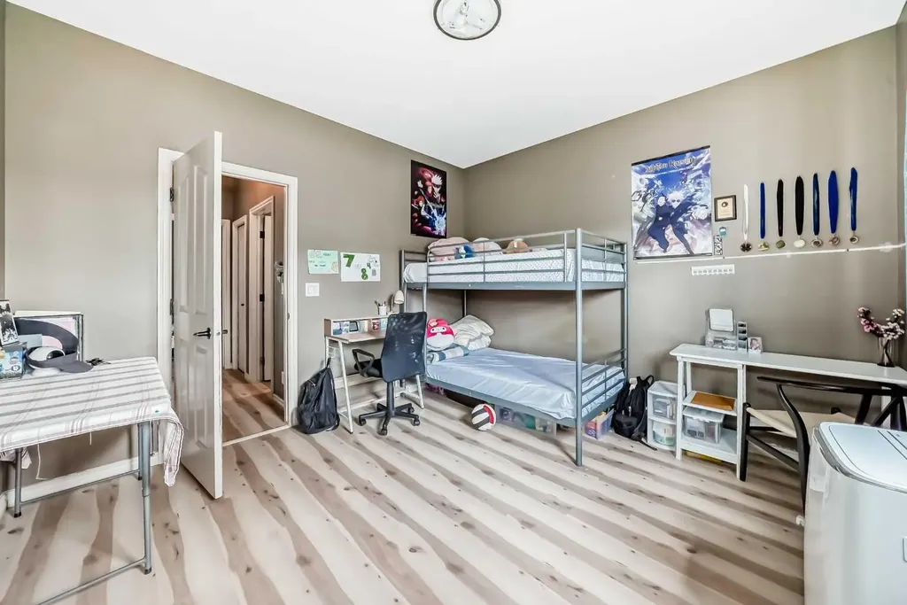 19 Charles Avenue Red Deer AB T4P 0L8