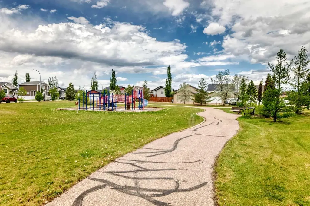 19 Charles Avenue Red Deer AB T4P 0L8