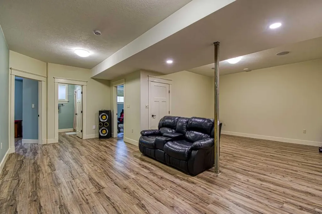 1116 Stacey Drive Beaverlodge AB T0H 0C0