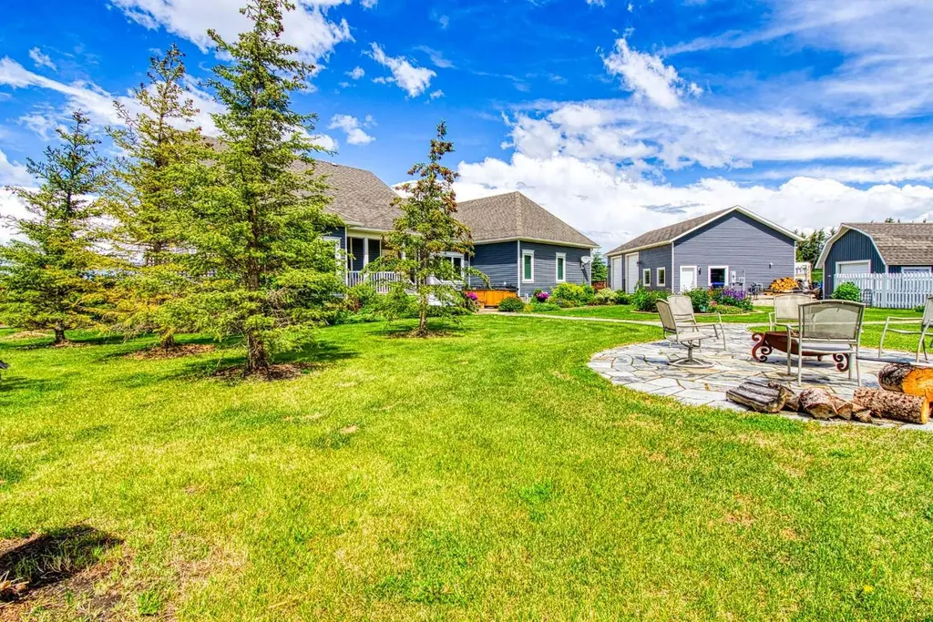 1116 Stacey Drive Beaverlodge AB T0H 0C0