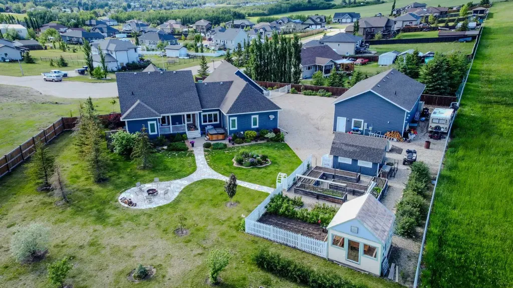 1116 Stacey Drive Beaverlodge AB T0H 0C0