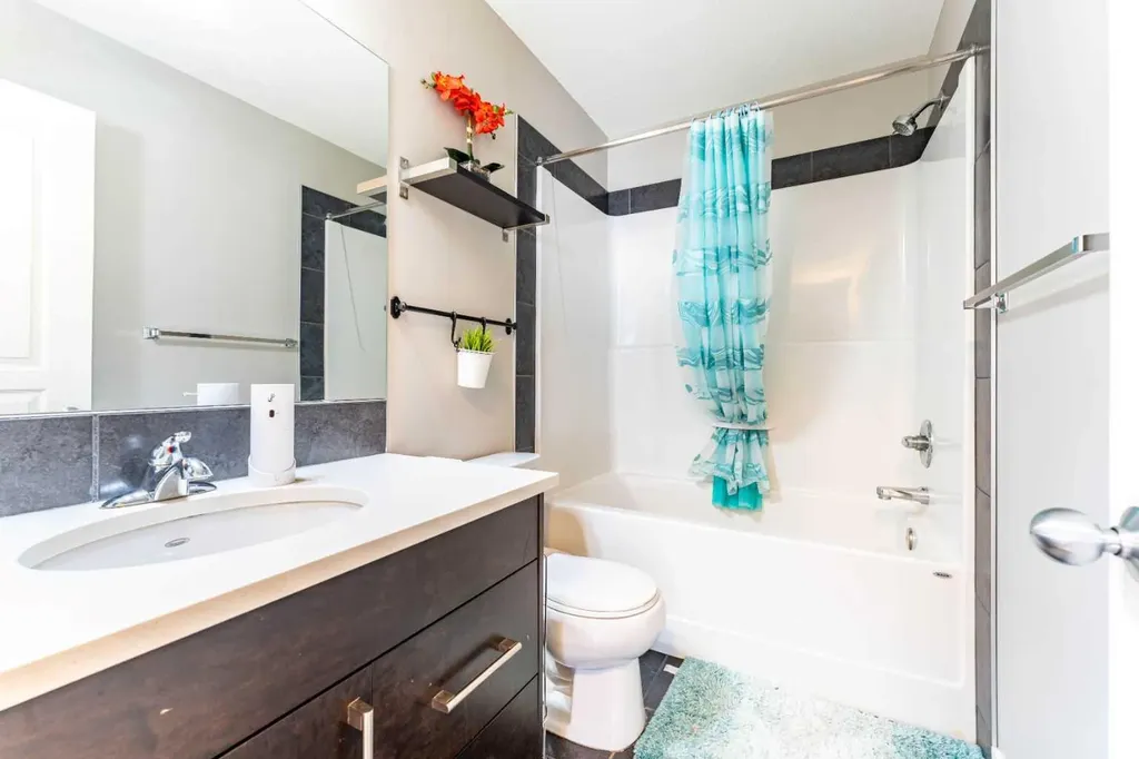 309 Cranford Walk SE Calgary AB T3M 1R7