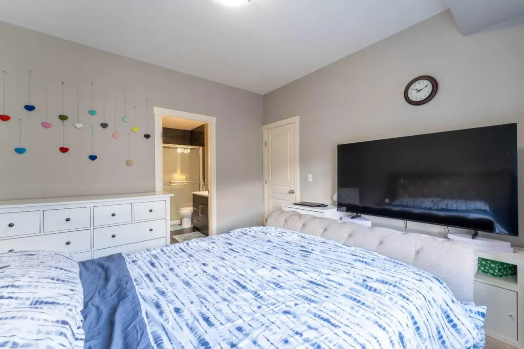 309 Cranford Walk SE Calgary AB T3M 1R7