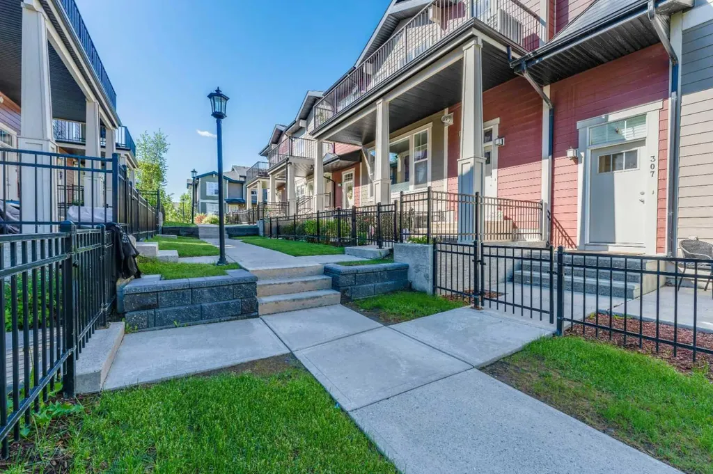 309 Cranford Walk SE Calgary AB T3M 1R7