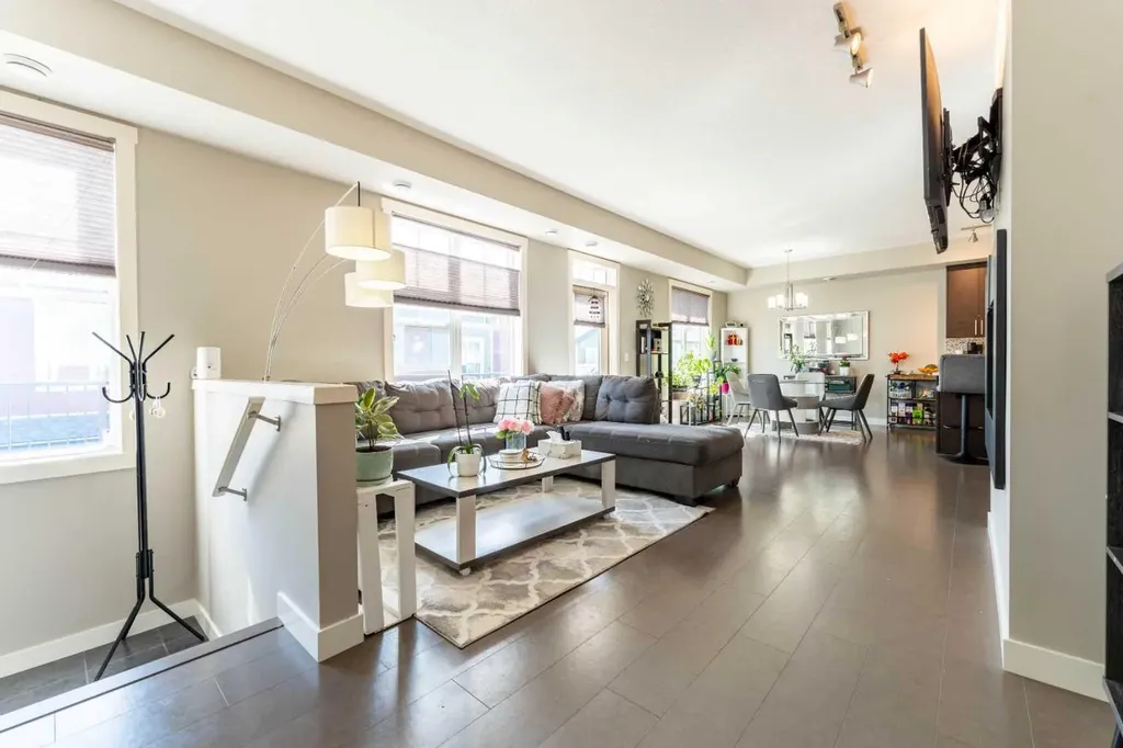 309 Cranford Walk SE Calgary AB T3M 1R7
