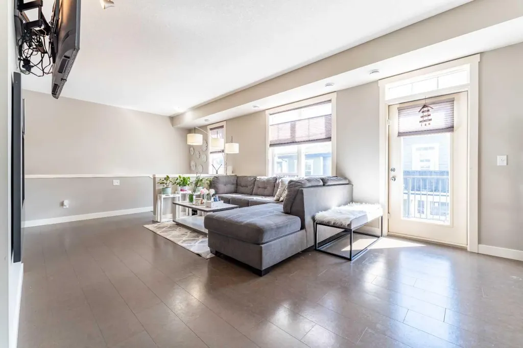 309 Cranford Walk SE Calgary AB T3M 1R7