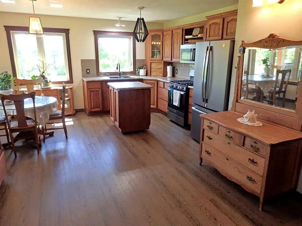 73043 Twn 512a Township Vermilion AB T9X 2B7