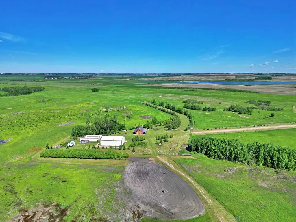73043 Twn 512a Township Vermilion AB T9X 2B7