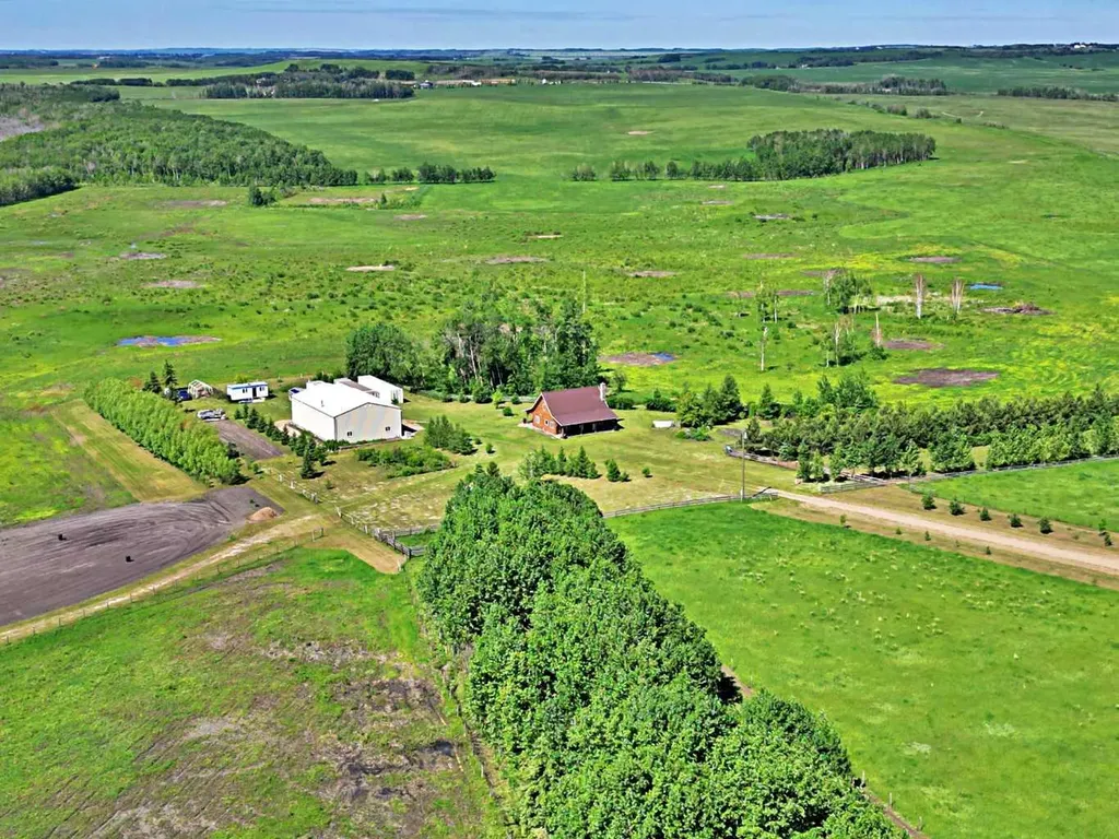 73043 Twn 512a Township Vermilion AB T9X 2B7