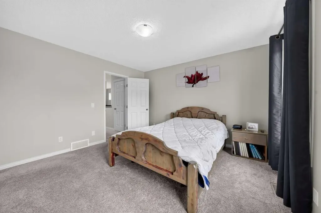 665 Copperpond Boulevard SE Calgary AB T2Z 3M4