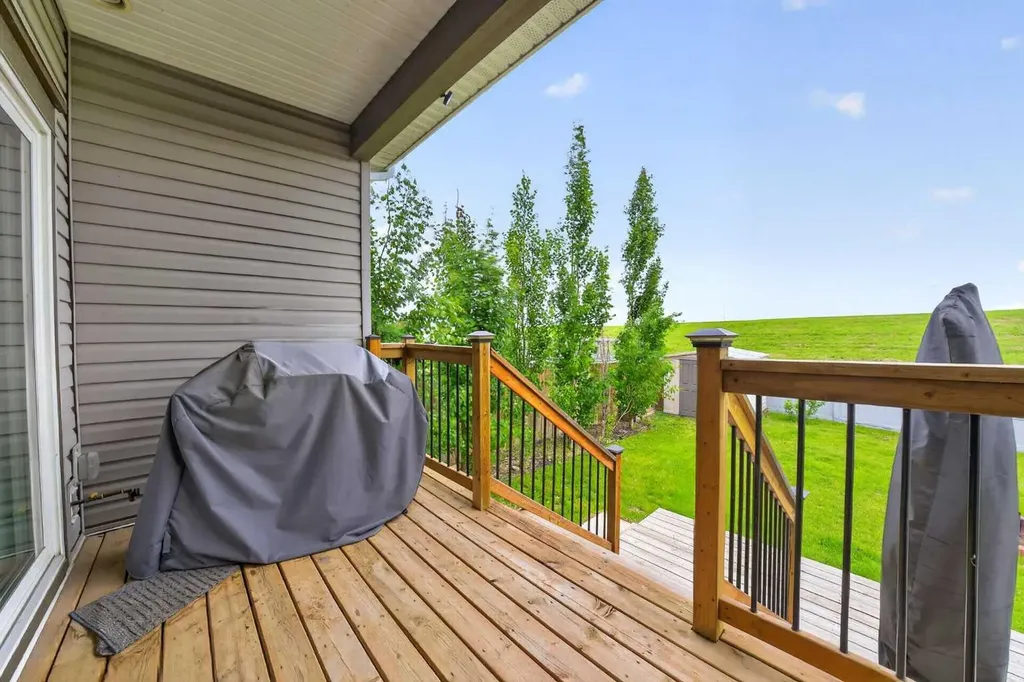 665 Copperpond Boulevard SE Calgary AB T2Z 3M4