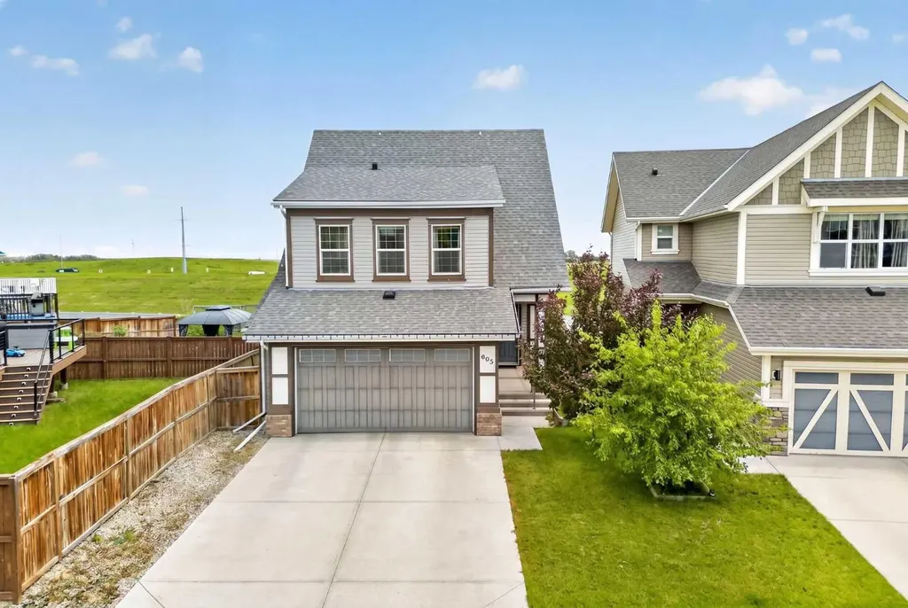 665 Copperpond Boulevard SE Calgary AB T2Z 3M4