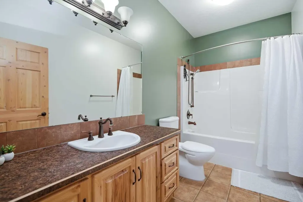 19472 Township Road 355 Big Valley AB T0J 0J0