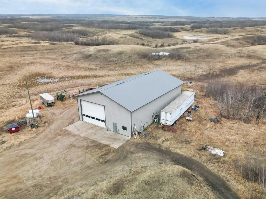 19472 Township Road 355 Big Valley AB T0J 0J0