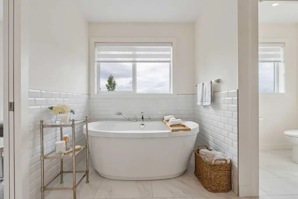 35 Mahogany Park SE Calgary AB T3M 2J9
