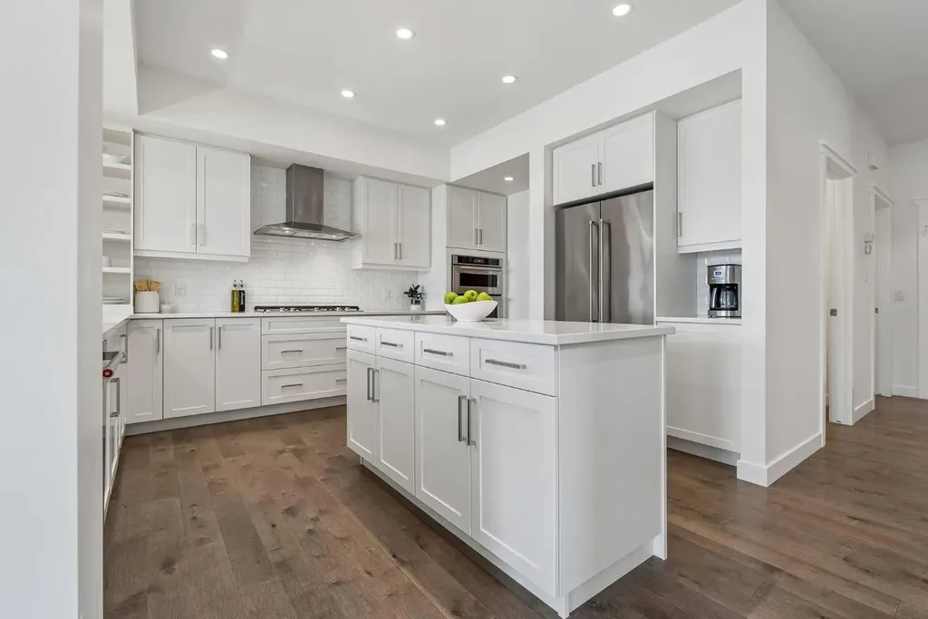 35 Mahogany Park SE Calgary AB T3M 2J9