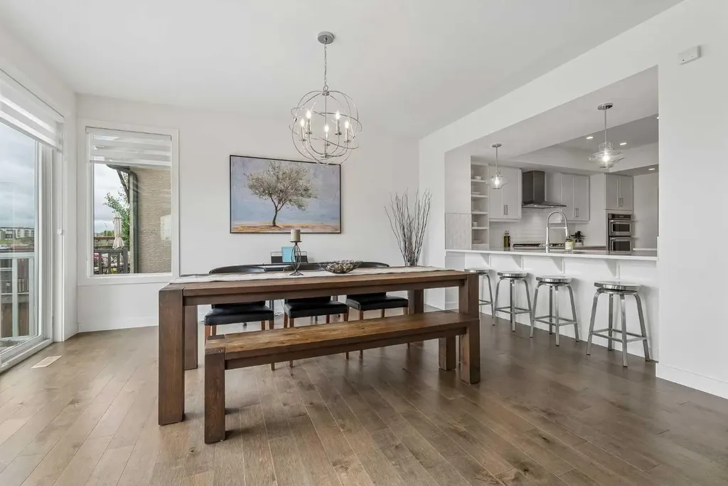35 Mahogany Park SE Calgary AB T3M 2J9