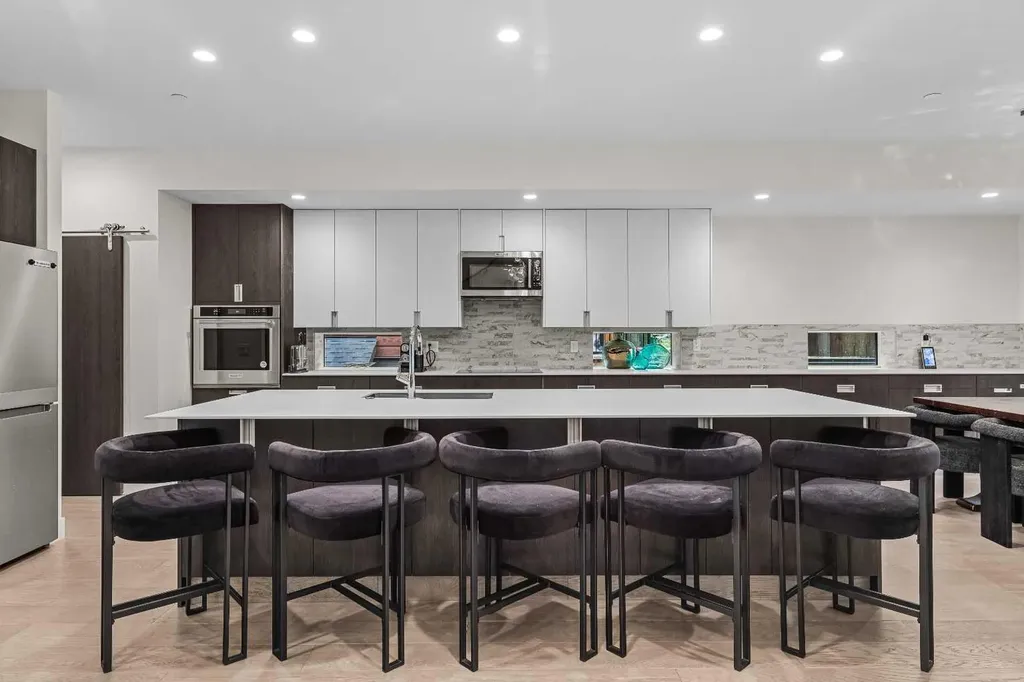 254A Three Sisters Drive Canmore AB T1W 2M7