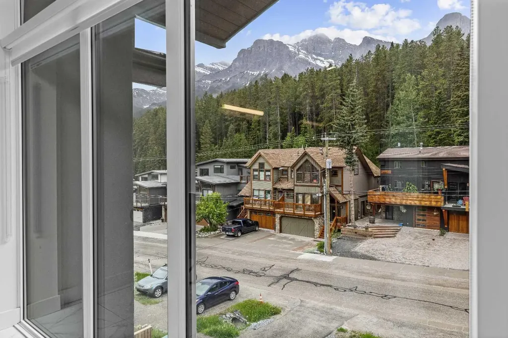 254A Three Sisters Drive Canmore AB T1W 2M7